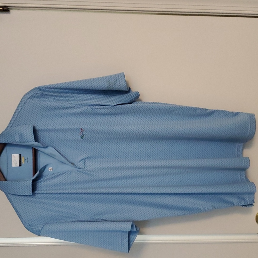 New Greg Norman blue short sleeve men's size Large Regular shirt